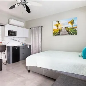 Ocean Pearl 2 , San Juan Puerto Rico